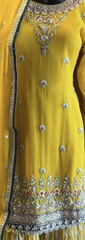 Yellow flowing sharara